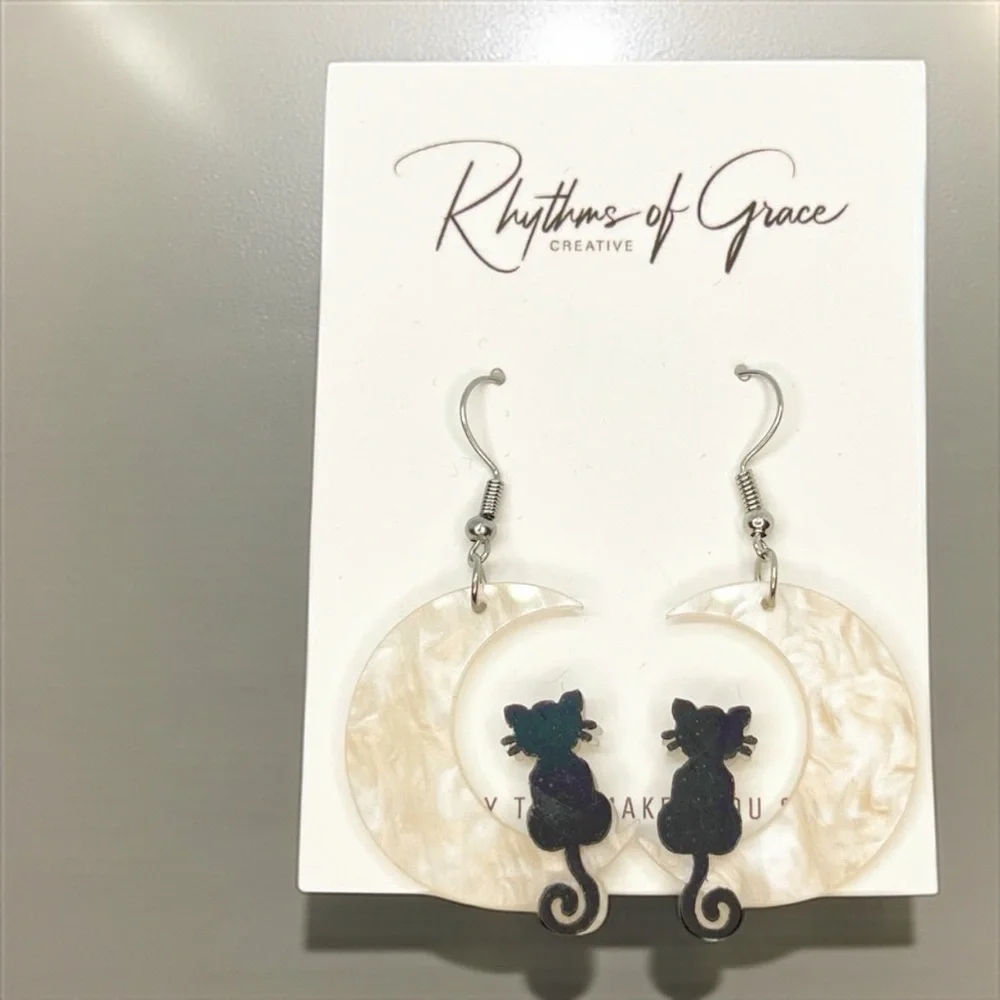 Bewitching Black Cat & Moon Earrings – Enchant Your Halloween Style! NWT Jewelry